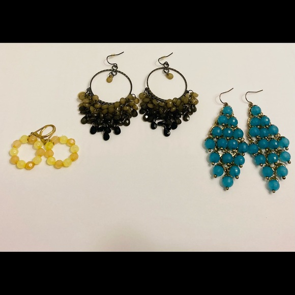 3 sets of Earrings! Bundle of Earrings💎 - Picture 2 of 3